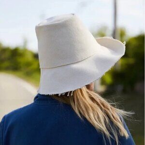 The Hatters Trinidad Colorado Sz M Magic Hat Natural Raw Edge Canvas USA